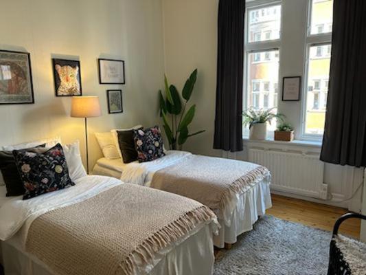 Stockholm Loft Haven 3 Beds In A 1- Bedroom Gem - 917 Экстерьер фото